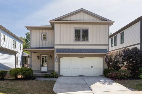 Photo of 35 McEvoy Lane, Decatur, GA 30030 (MLS # 7755168)