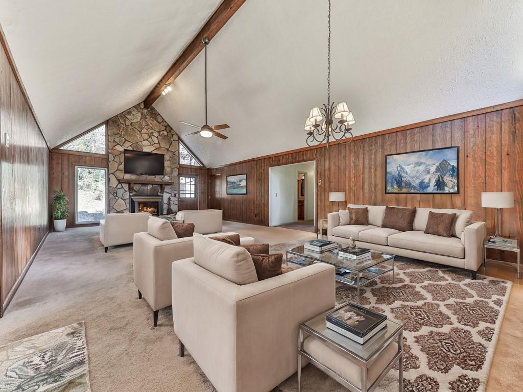 14 Town And Country Drive, Cartersville, Georgia image 4