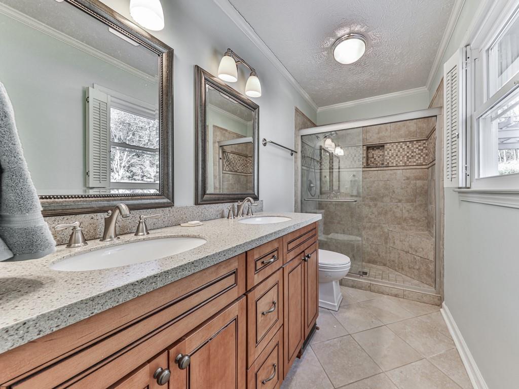 14 Town And Country Drive, Cartersville, Georgia image 12