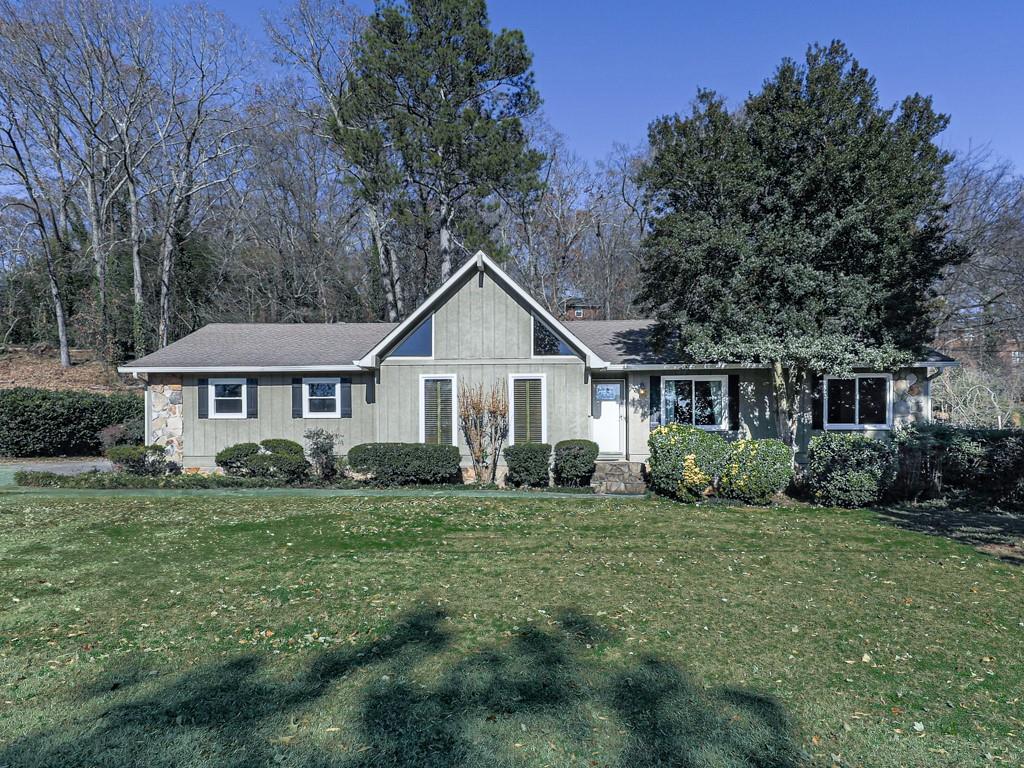 14 Town And Country Drive, Cartersville, Georgia image 1