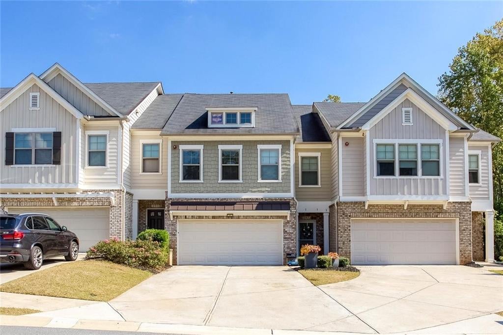 207 Magnolia Creek Way
