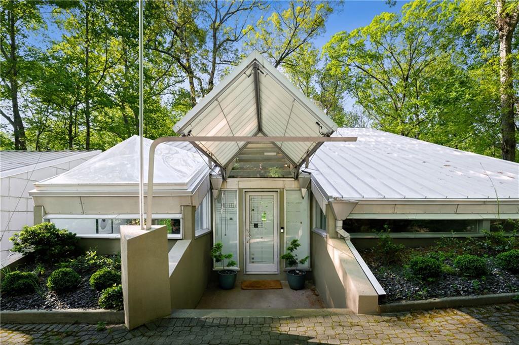 1121 Dawn View Lane, Atlanta, Georgia image 2