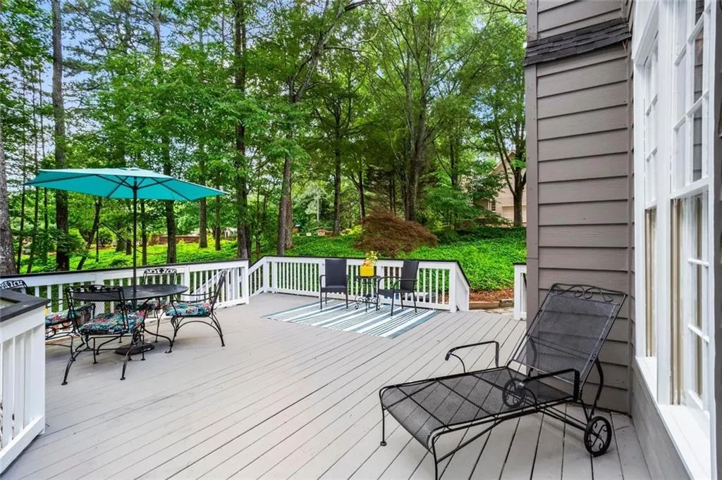 Alpharetta, Georgia 30005, United States, 5 Bedrooms Bedrooms, ,3 BathroomsBathrooms,Residential,Active,156073