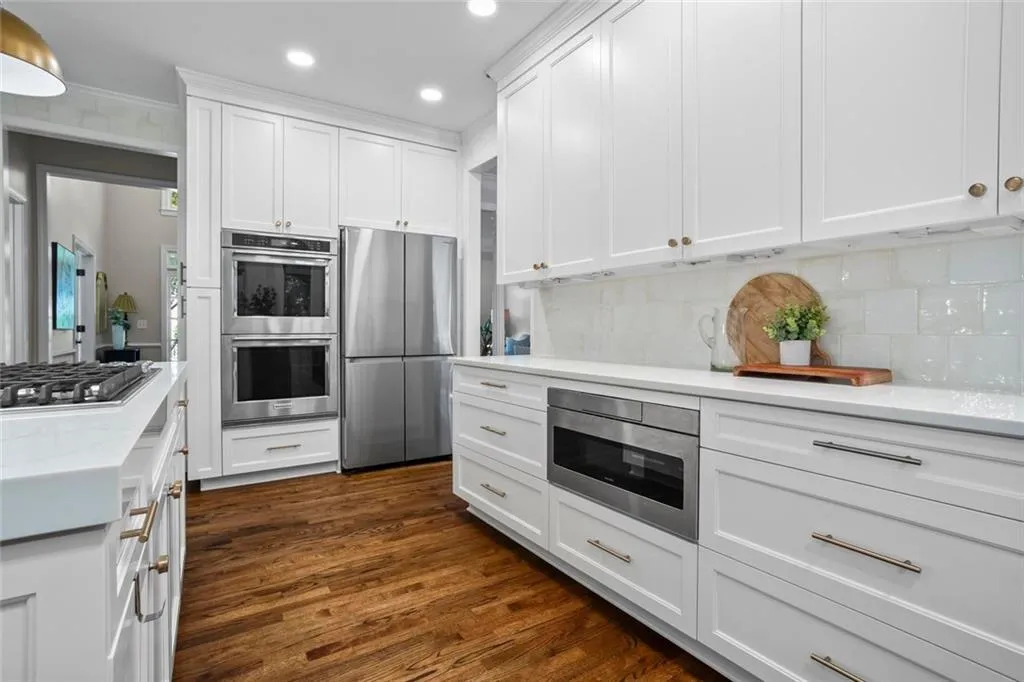 Alpharetta, Georgia 30005, United States, 5 Bedrooms Bedrooms, ,3 BathroomsBathrooms,Residential,Active,156073