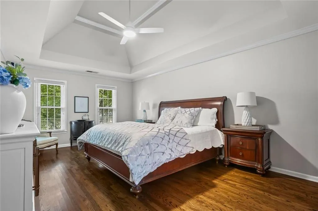 Alpharetta, Georgia 30005, United States, 5 Bedrooms Bedrooms, ,3 BathroomsBathrooms,Residential,Active,156073