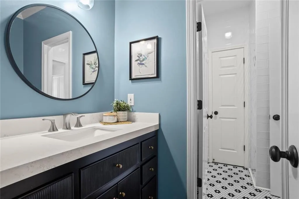 Alpharetta, Georgia 30005, United States, 5 Bedrooms Bedrooms, ,3 BathroomsBathrooms,Residential,Active,156073