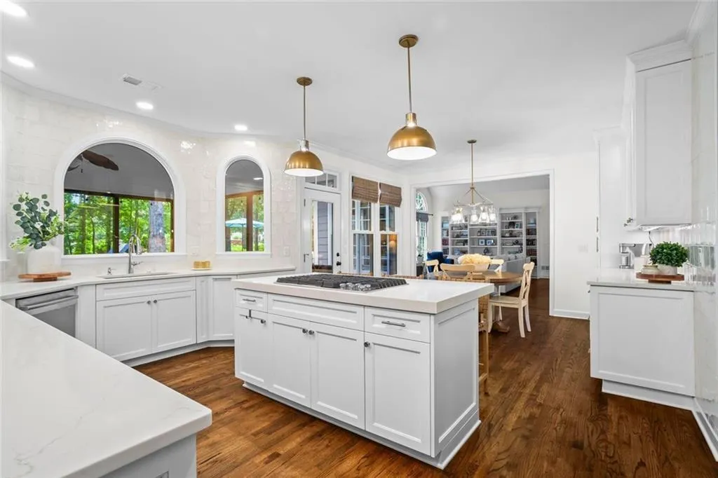 Alpharetta, Georgia 30005, United States, 5 Bedrooms Bedrooms, ,3 BathroomsBathrooms,Residential,Active,156073 Alpharetta, Georgia 30005, United States, 5 Bedrooms Bedrooms, ,3 BathroomsBathrooms,Residential,Active,156073