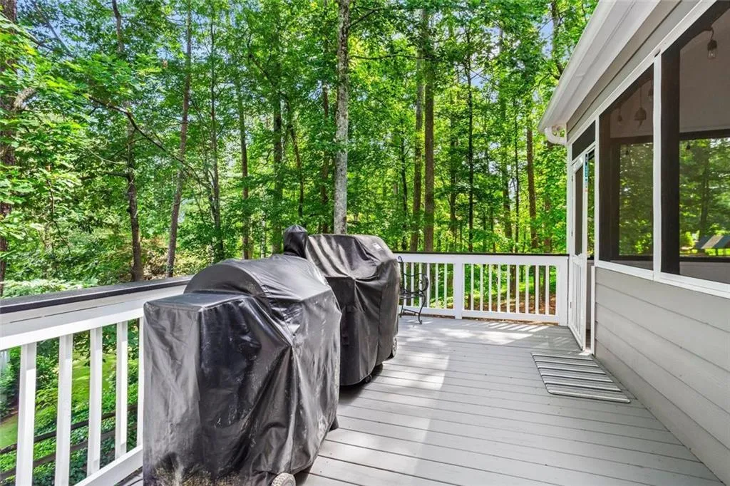 Alpharetta, Georgia 30005, United States, 5 Bedrooms Bedrooms, ,3 BathroomsBathrooms,Residential,Active,156073