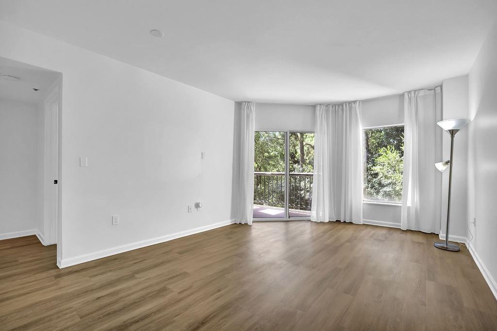 1 Biscayne Drive NW 304