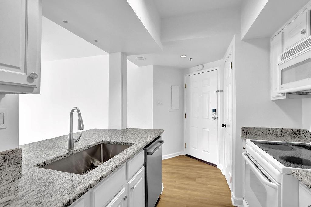 1 Biscayne Drive NW 304