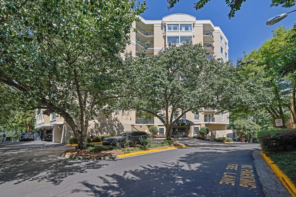 1 Biscayne Drive NW 304