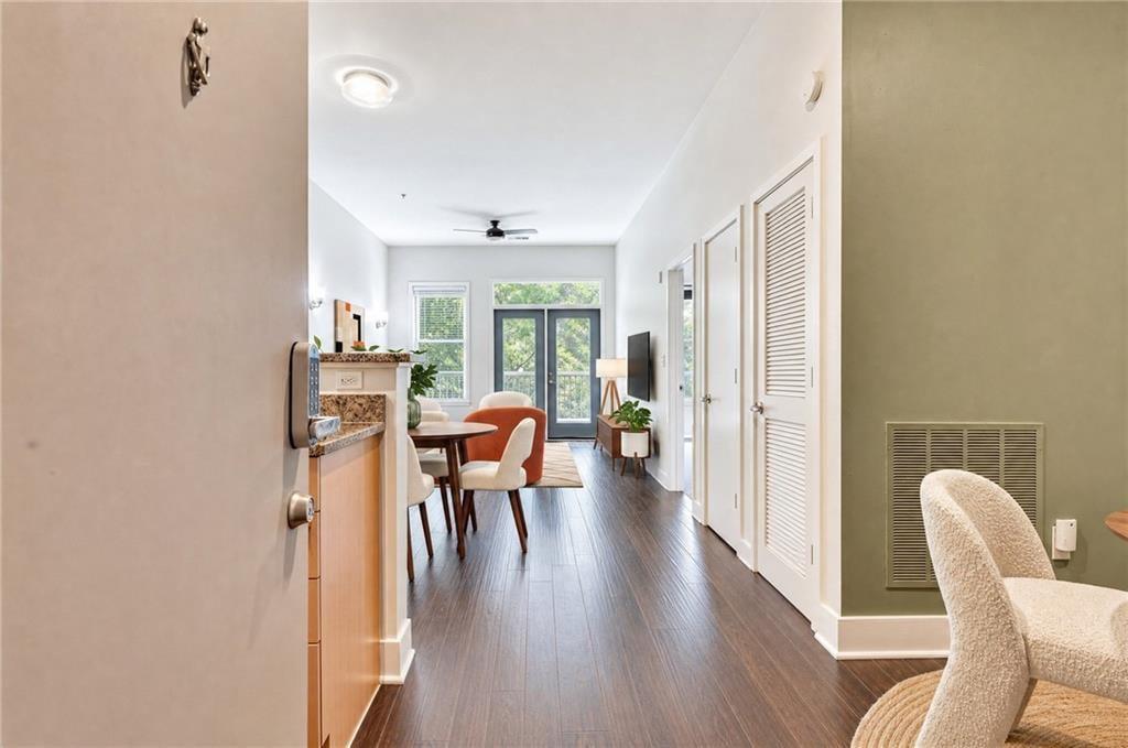 425 Chapel Street Street SW 2108