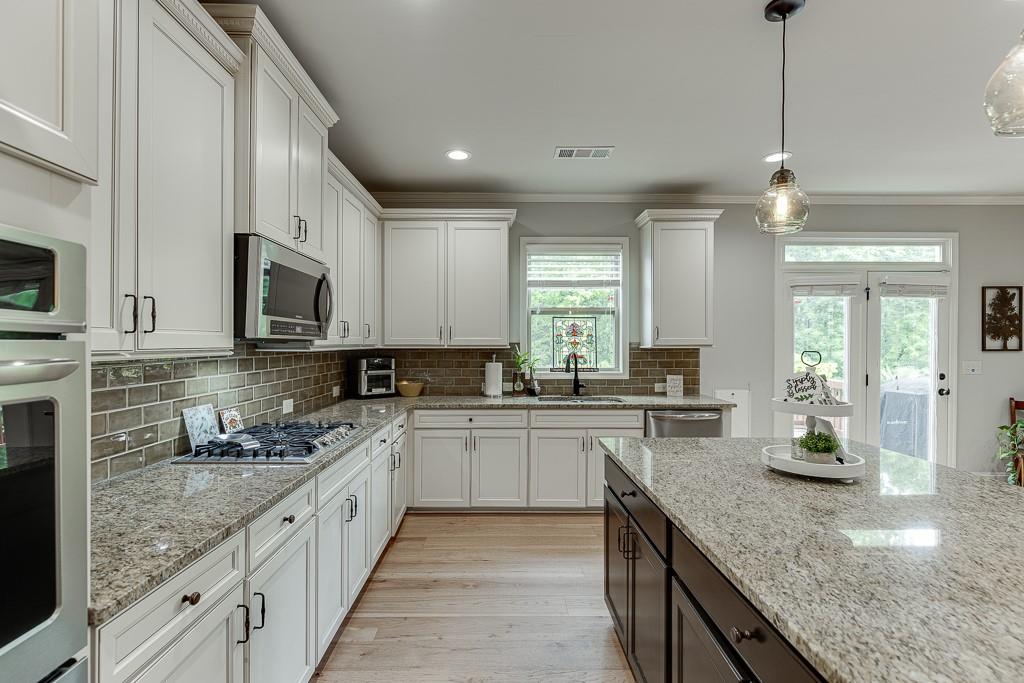 3939 Soft Wind Terrace, Buford, Georgia image 30