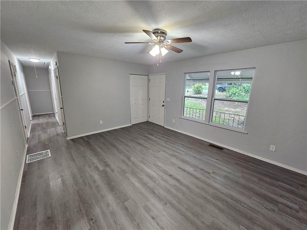 1711 Rock Cut Road