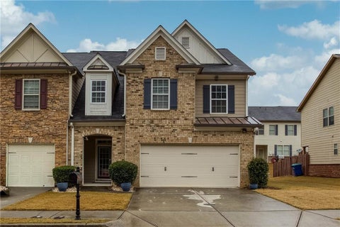 Homes For Sale - 1545 Reel Lake Drive<br/> Atlanta, GA 30331