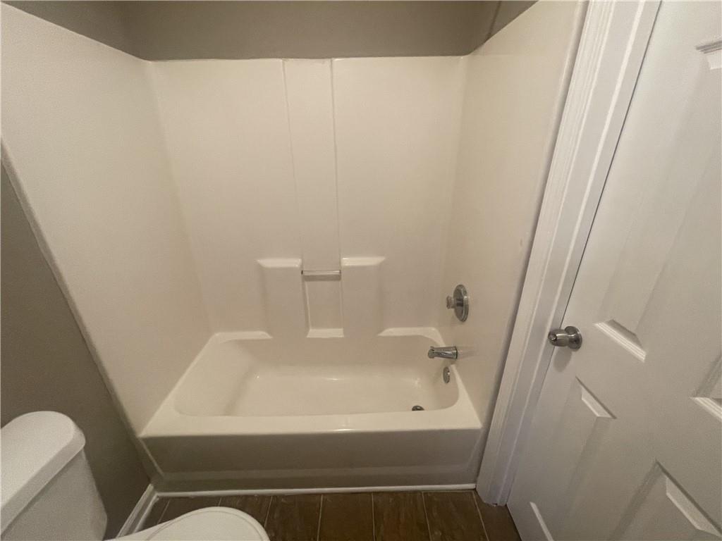 5787 Summerglenn Lane, Atlanta, Georgia image 15