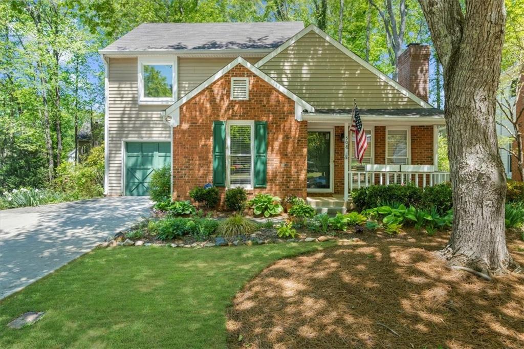 508 Roswell Green Lane, Roswell, Georgia image 1