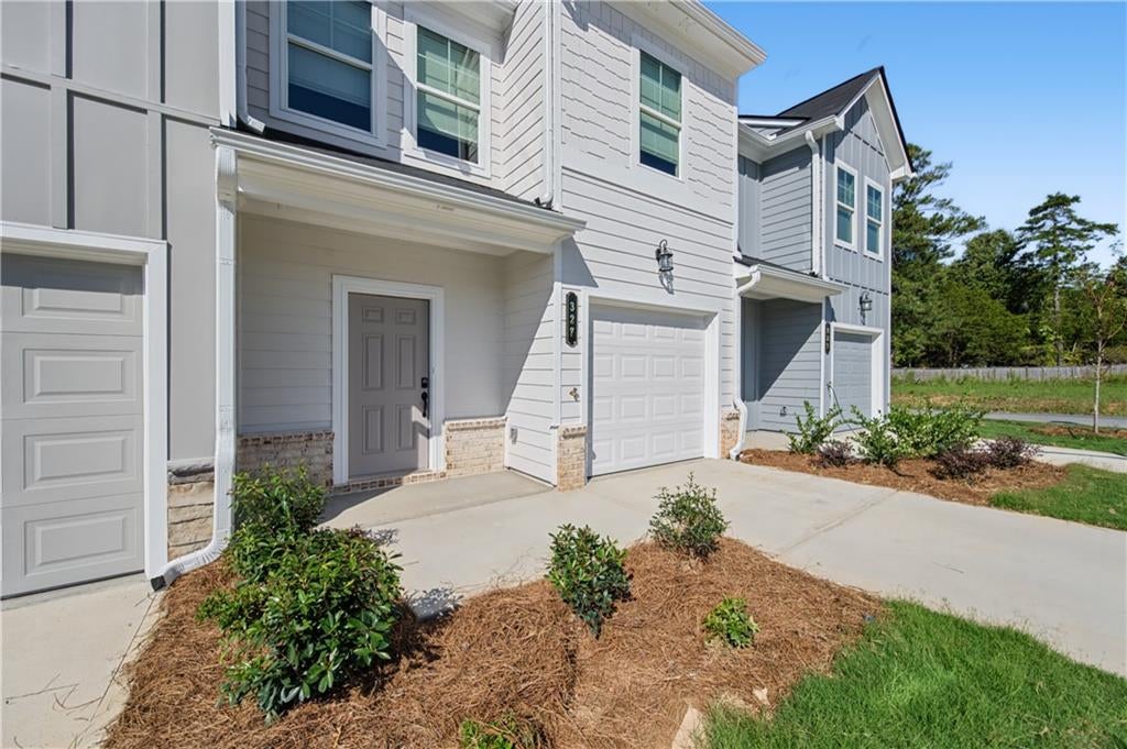 327 Rolling Green Road