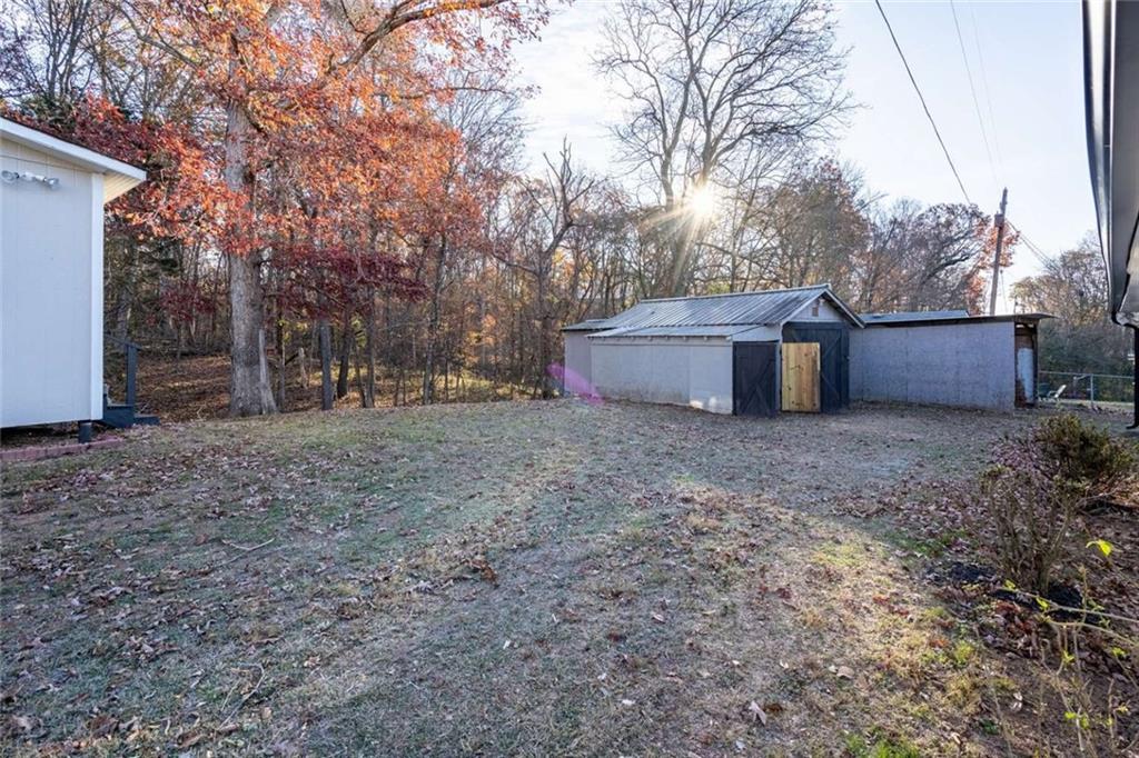 516 Richards Road, White, Georgia image 23