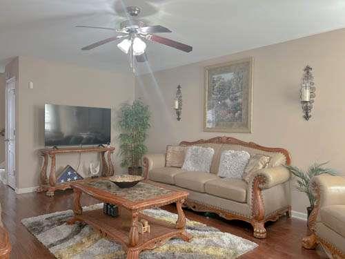 1127 Oak Hollow Court, Hampton, Georgia image 8