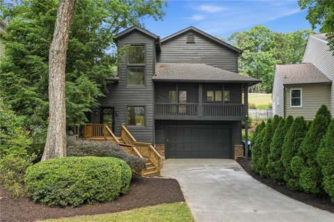 Homes For Sale - 10210 Kinross Road<br/> Roswell, GA 30076