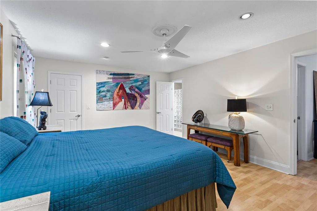 5148 Stratham Drive, Dunwoody, Georgia image 31