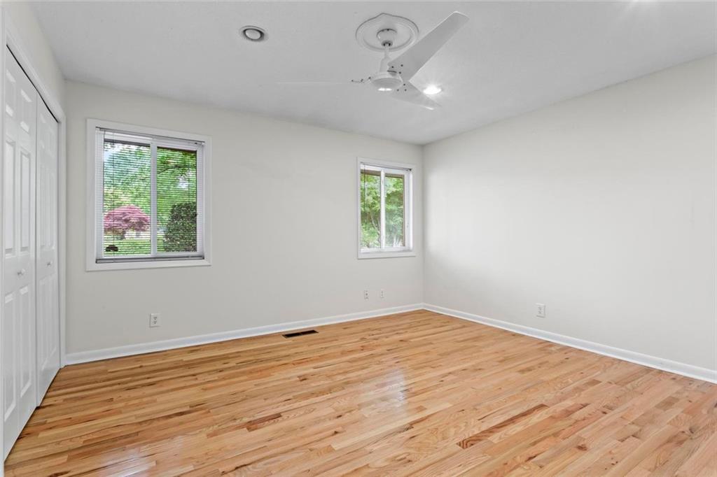 5148 Stratham Drive, Dunwoody, Georgia image 37