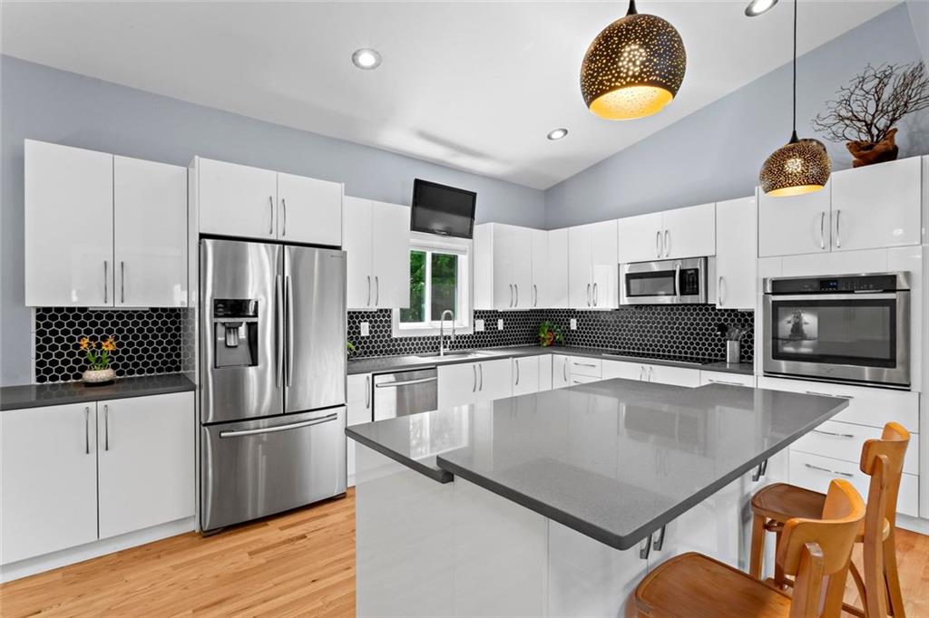 5148 Stratham Drive, Dunwoody, Georgia image 27