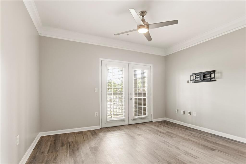 2700 Pine Tree Road NE 2303