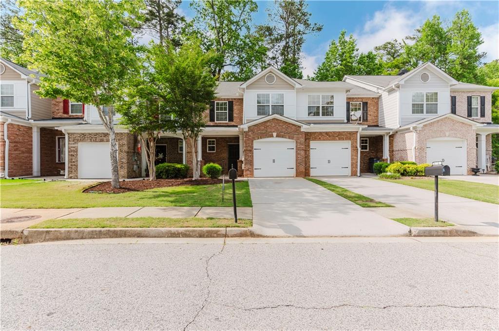3453 Dianthus Lane, Lawrenceville, Georgia image 4