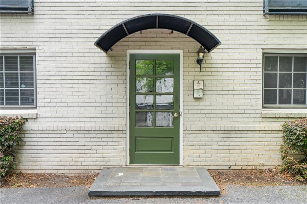 798 Saint Charles Avenue NE 7