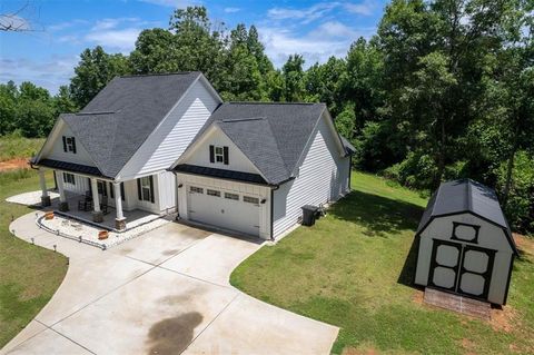 A home in Villa Rica