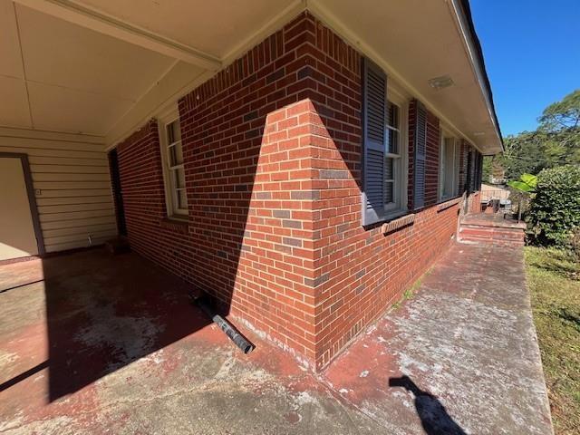 2635 Fairlane Drive SE