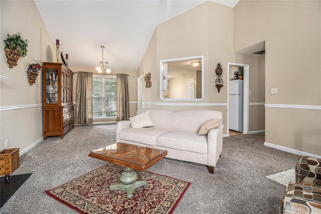 7008 Glen Valley Way, Fairburn, Georgia image 7