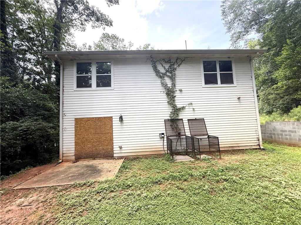 2152 Lilac Lane