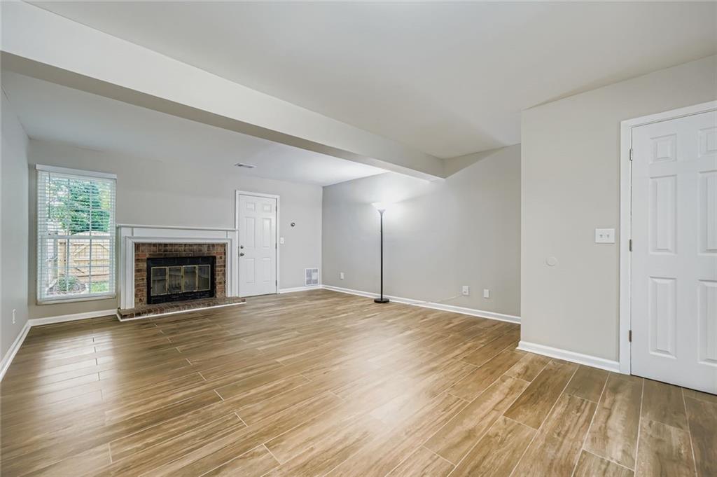 2892 Aspen Woods Entry