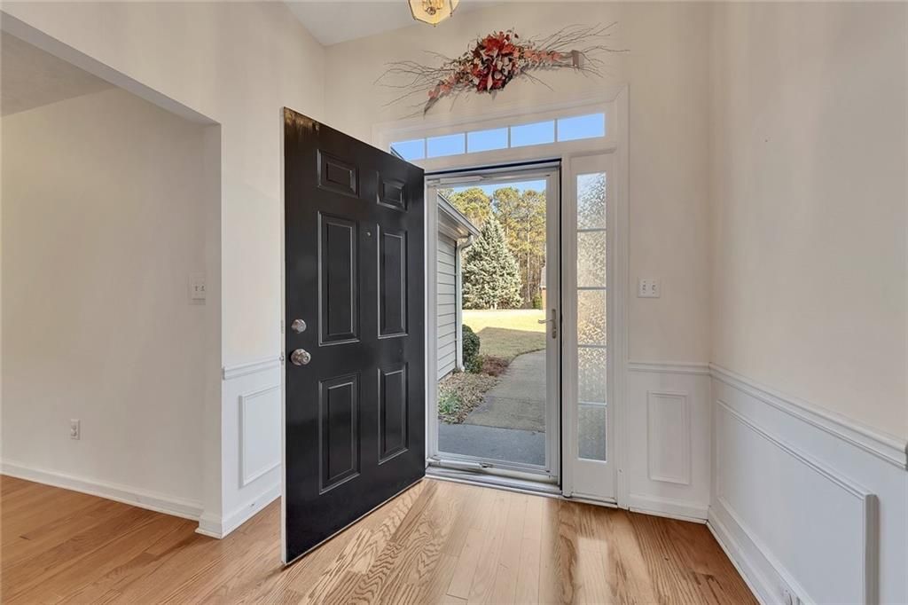 Photo of 522 Huntgate Road, Woodstock, GA 30189 (MLS # 7683507)