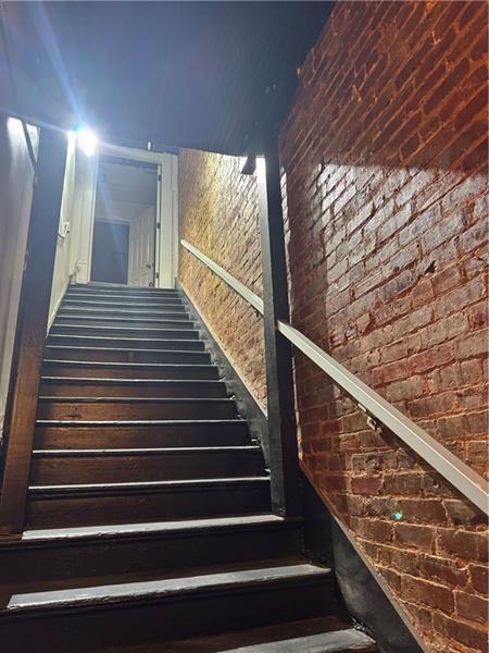 138 EDGEWOOD Avenue