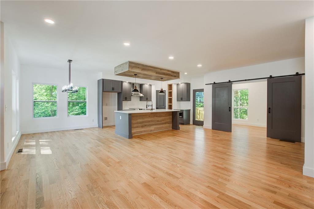 615 Piping Rock Point