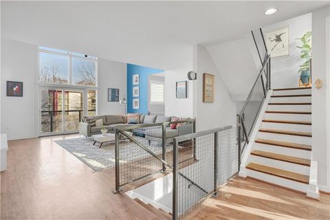 1376 Stirling Circle NW Atlanta GA 30318