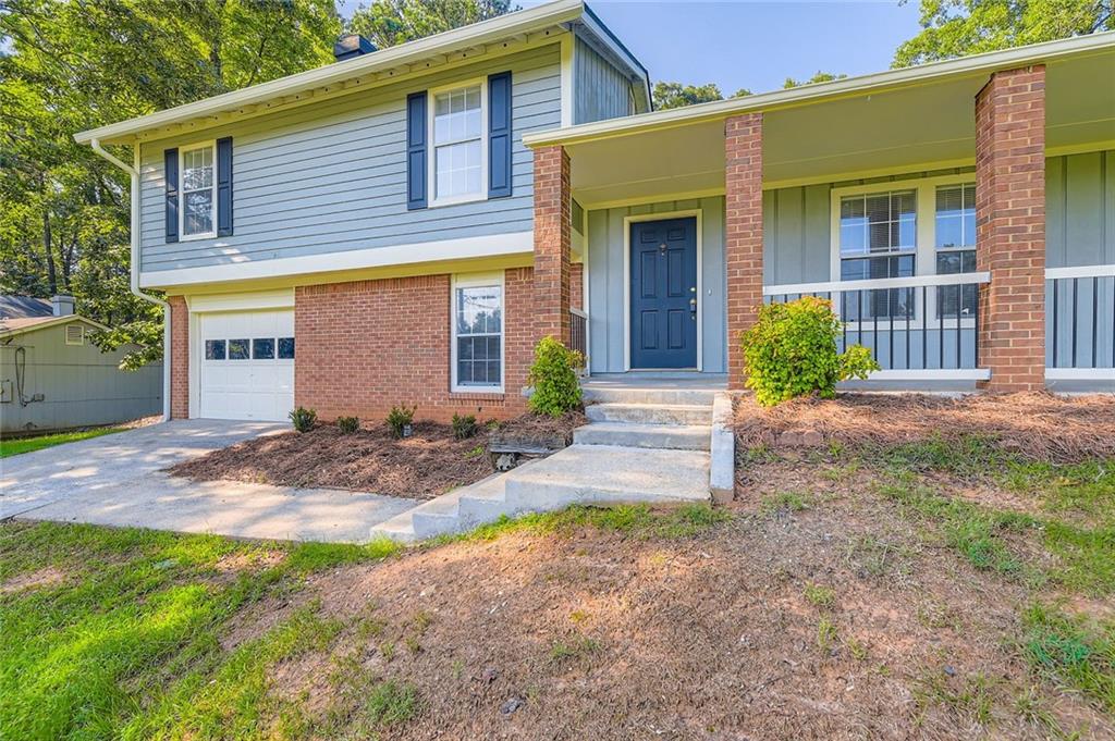 2365 Rock Hollow Drive