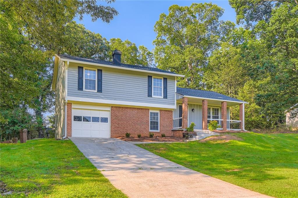 2365 Rock Hollow Drive