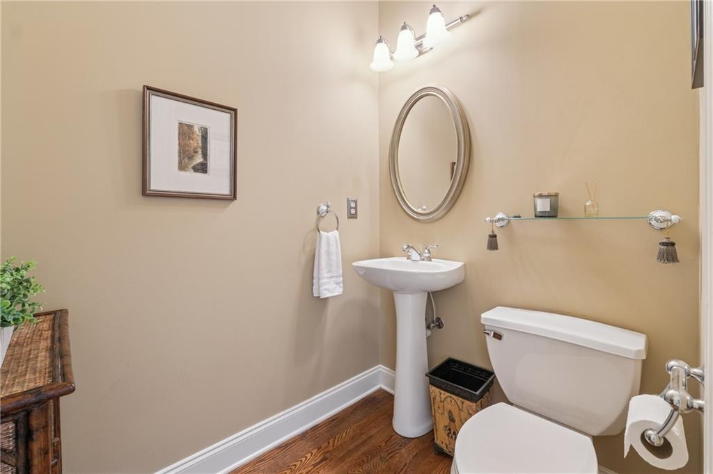6840 N Creekside Point, Cumming, Georgia image 36