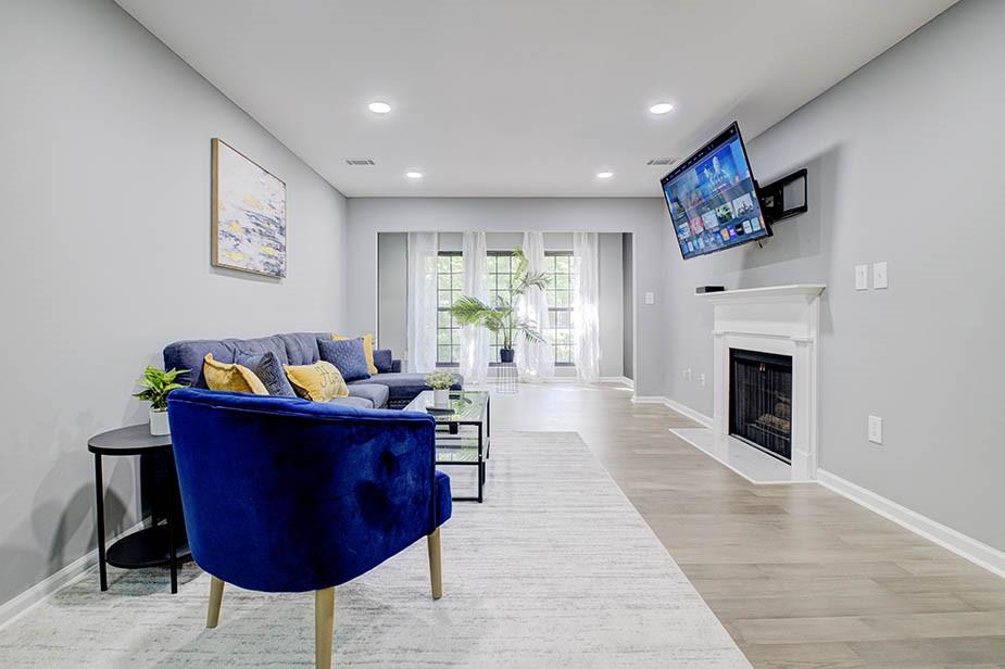 24317 Plantation Drive NE 317