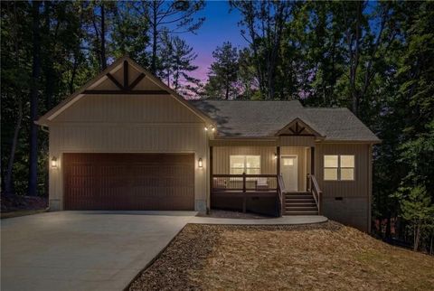 Homes For Sale - 1968 Newport Drive<br/> Ellijay, GA 30540