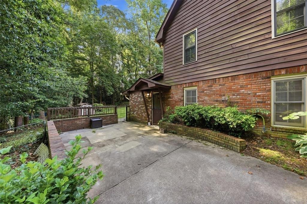 7716 Morant Drive