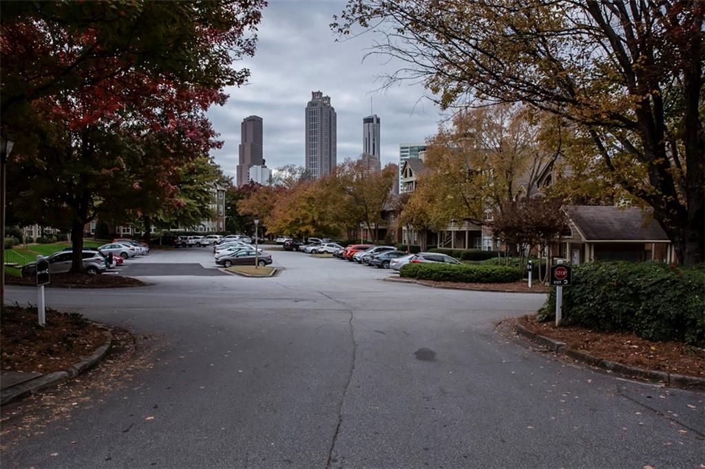 1015 Mcgill Park Avenue, Atlanta, Georgia image 7
