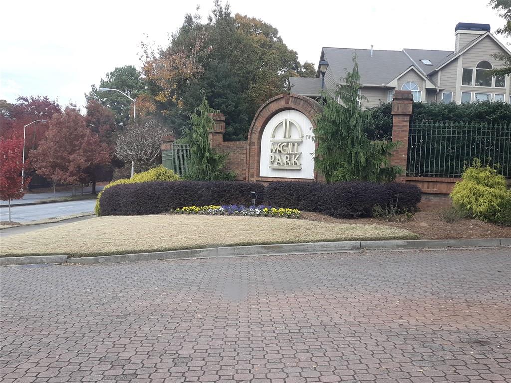 1015 Mcgill Park Avenue, Atlanta, Georgia image 1