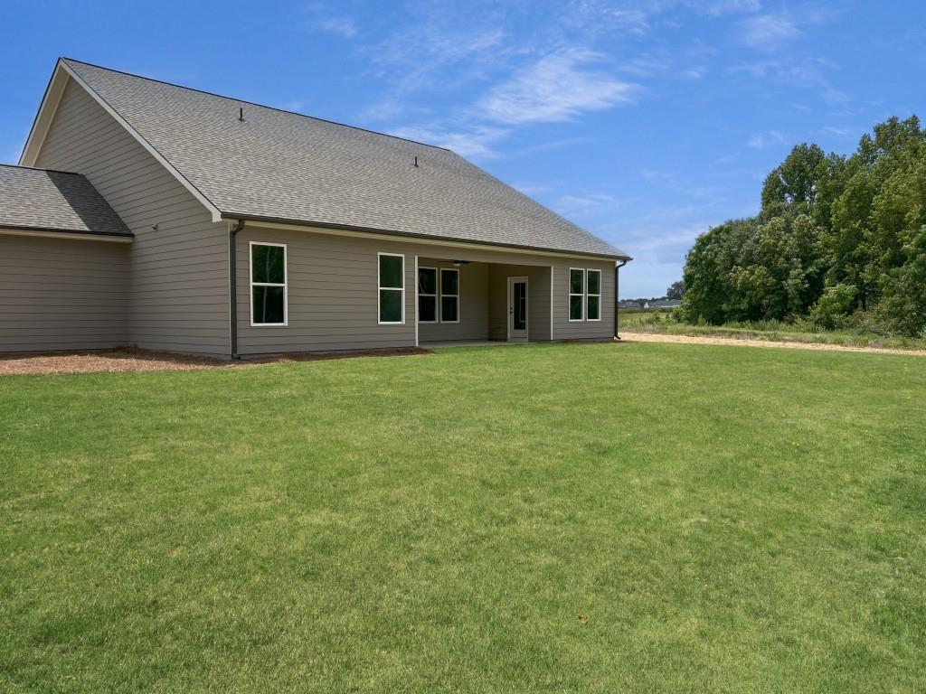 144 Tomahawk Trail