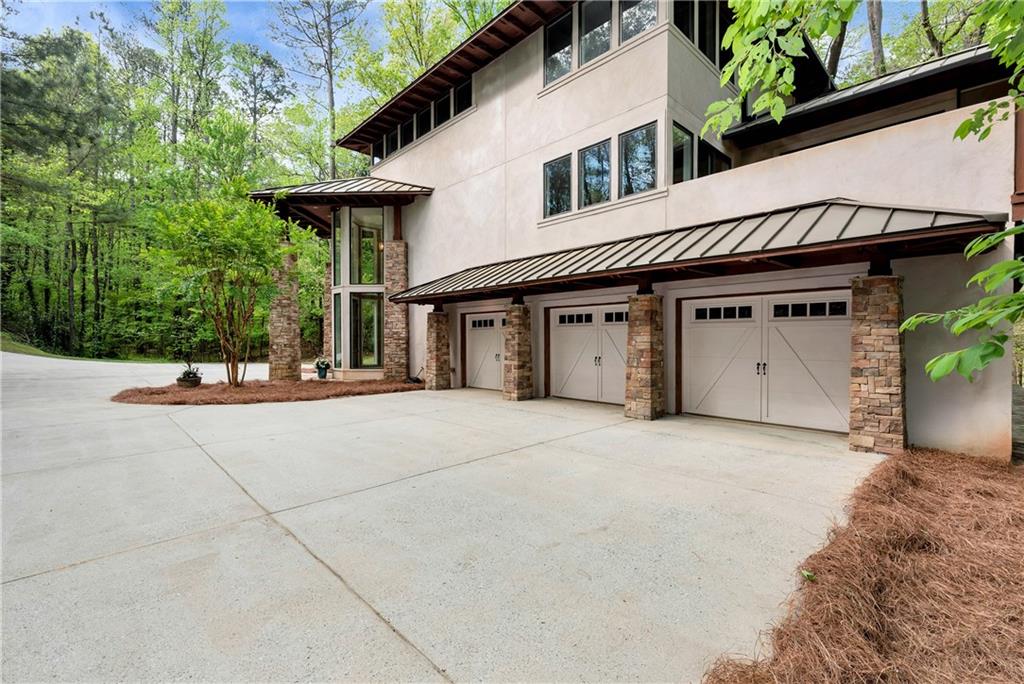 6960 Riverside Drive